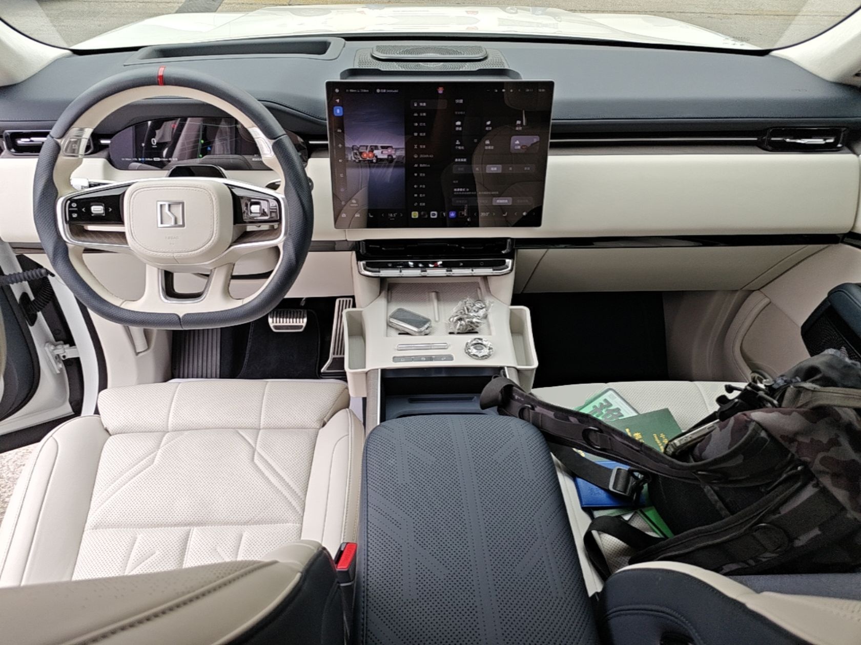 Zeekr 9X 2025 Hyper Edition 70kWh — снимка 13