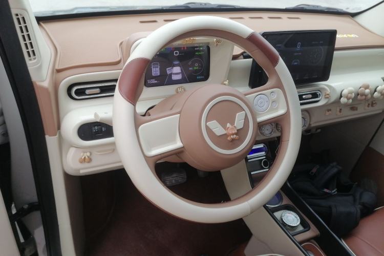 Used Wuling Hongguang MINIEV 2024 3rd Generation 215km Youth Edition
