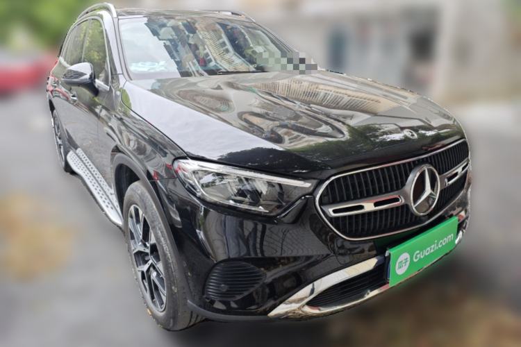 Used Mercedes-Benz GLC 2024 GLC 260 L 4MATIC Dynamic Edition 5-seater Front Right 45 Deg