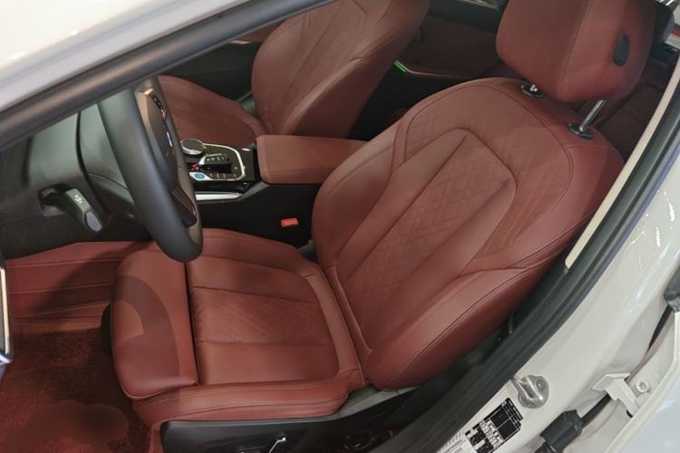 Used BMW i3 2024 eDrive 35 L