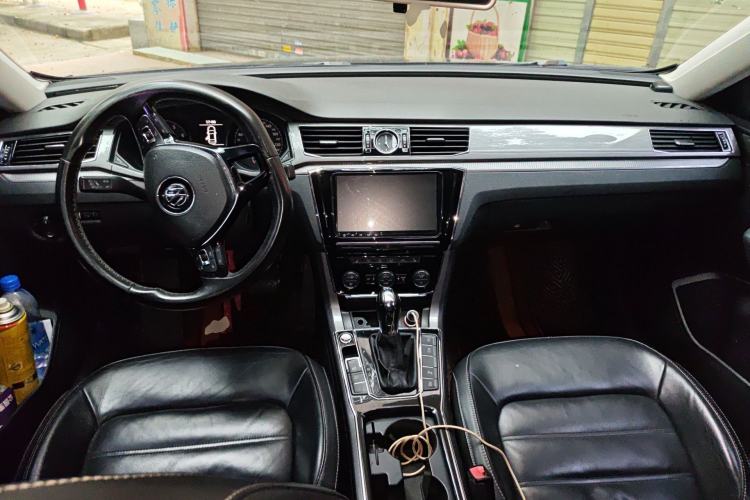 Used Volkswagen Passat 2017 330TSI DSG Luxury Edition
