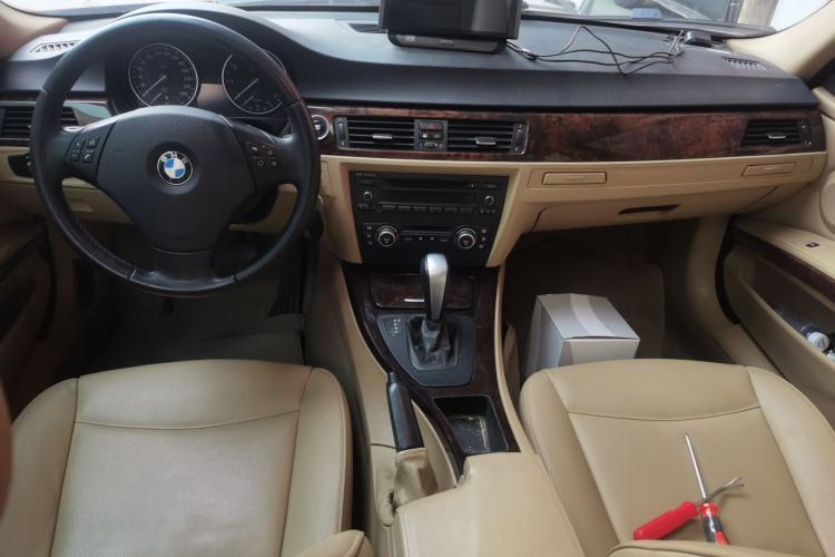 Used BMW 3 Series 2009 318i Leading Model
