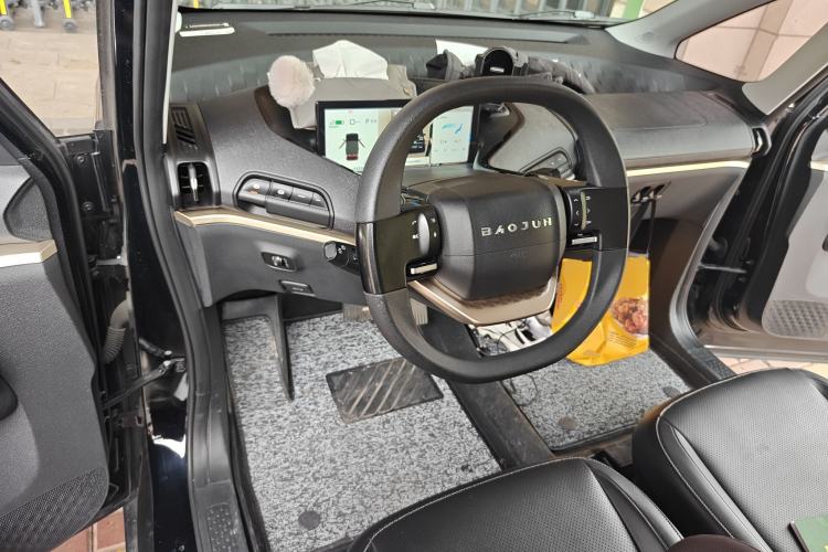 Used Baojun KiWi EV 2022 Designer Lite Edition Ternary Lithium Center Console