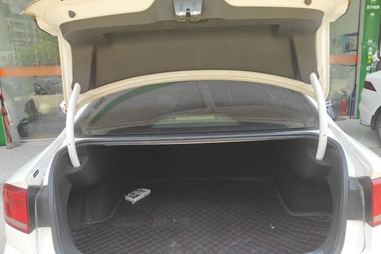 Used Volkswagen Lamando 2015 230TSI DSG Fashion Edition