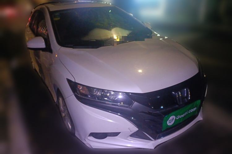 Used Honda Gienia 2017 1.5L CVT Comfort Version Front Right 45 Deg