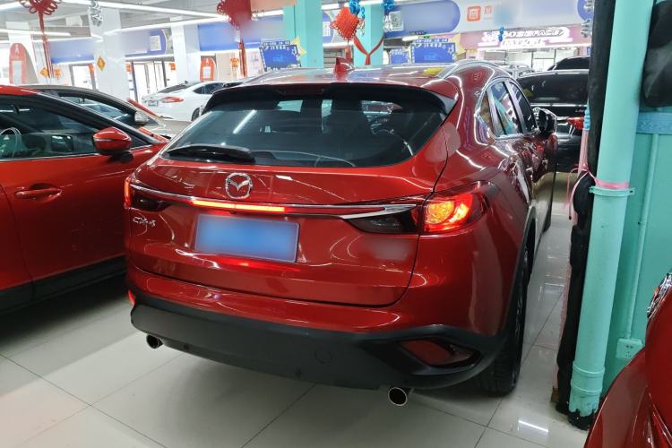 Used Mazda CX-4 2018 2.0L Automatic Two-Wheel Drive Blue Sky Premium Upgrade Version China V Standard Rear Right 45 Deg