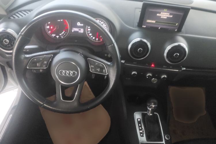 Used Audi A3 2018 30th Anniversary Edition Sportback 35 TFSI Fashion Model
