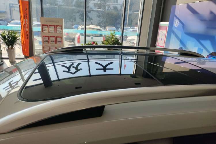 Used Volkswagen Tacqua 2021 280TSI DSG EnjoyPro Smart Connectivity Version