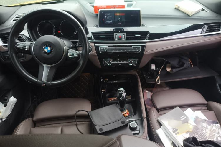 Used BMW X2 2020 sDrive25i Leading Model M Sport Package Center Console