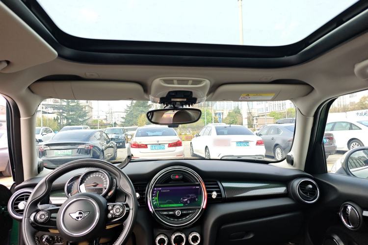 Used MINI MINI 2019 1.5T COOPER Artist Five-Door Edition