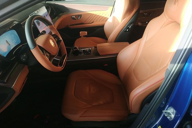 Used BYD Han 2022 DM-p 202km Four-Wheel Drive Flagship Model
