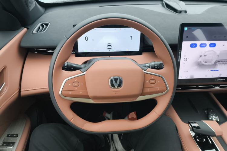 Used Changan UNI-Z New Energy 2024 Blue Whale Smart Electric iDD 125km Beyond Edition