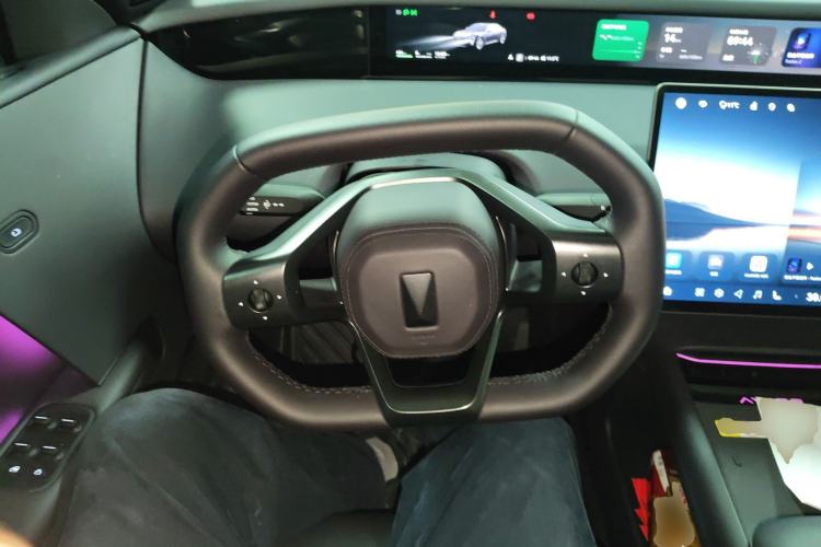 Used Avatr 06 2025 Ultra Pure Electric Edition