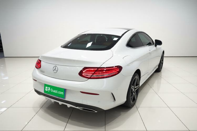 Used Mercedes-Benz C-Class 2017 Facelift C 200 Coupe