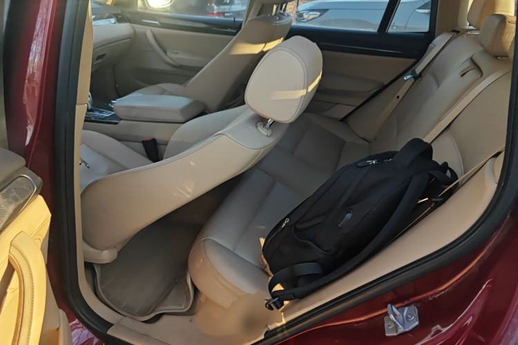 Used BMW X3 2013 Revised xDrive28i Luxury Edition Left Rear Seat