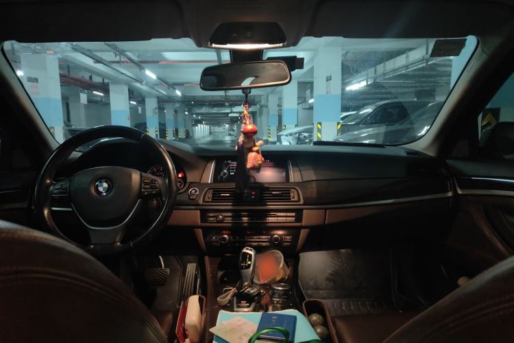 Used BMW 5 Series 2017 525Li Luxury Design Package Headliner