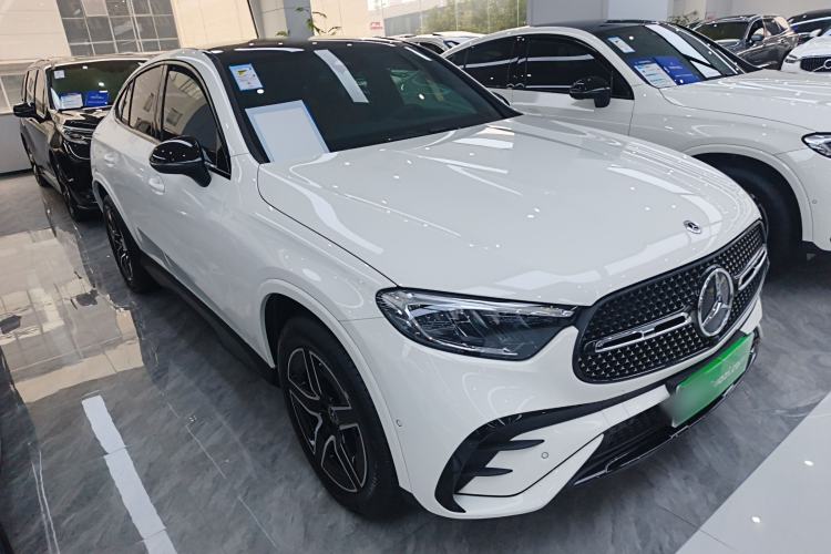 Used Mercedes-Benz GLC Coupe 2024 GLC 260 4MATIC Coupe SUV
