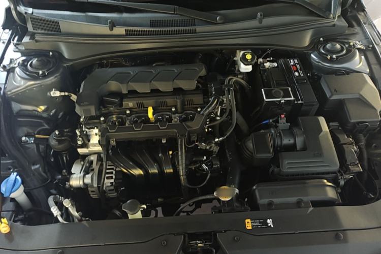Used Hyundai Elantra 2023 1.5L CVT LUX Prestige Edition