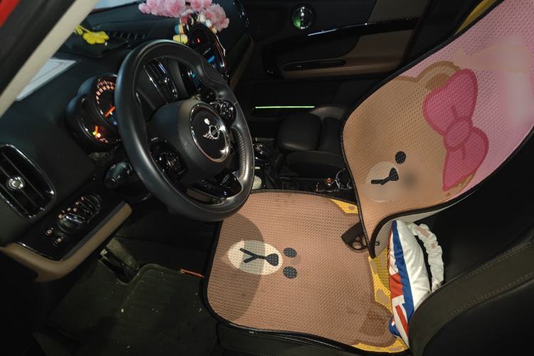 Used MINI Countryman 2018 1.5T COOPER ALL4 Artist Left Front Seat