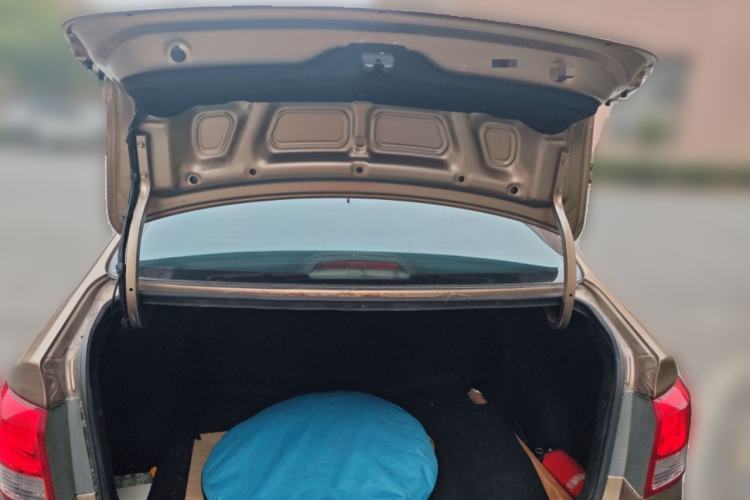 Used Kia K2 2015 Sedan 1.4L Automatic GLS
