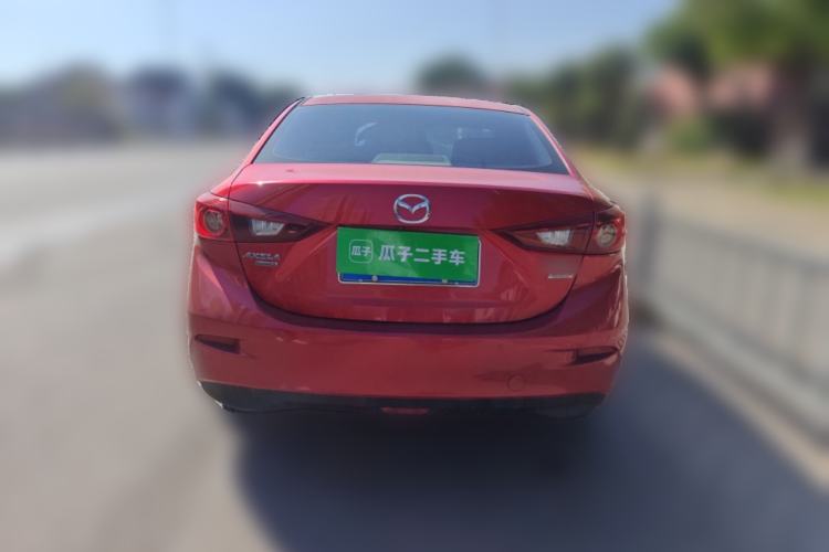 Used Mazda Mazda 3 Axela 2016 Sedan 1.5L Automatic Luxury Model
