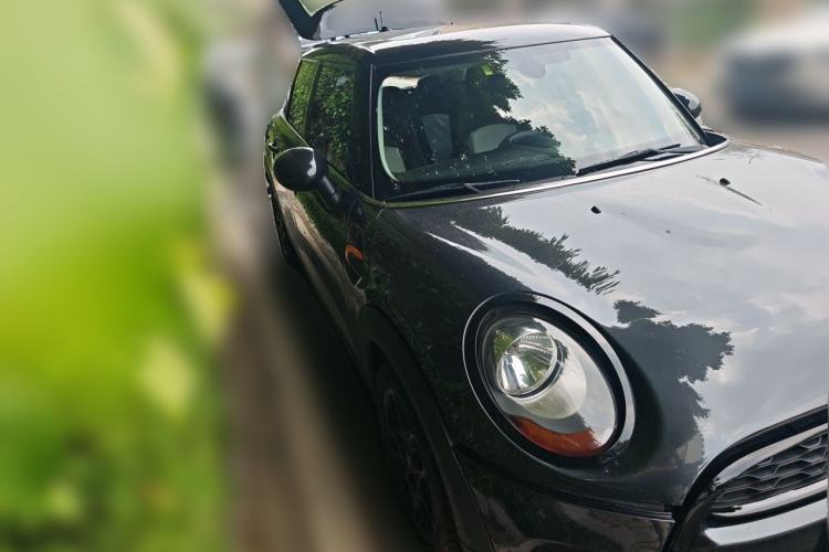 Used MINI 2015 1.5T COOPER Fun Five-Door Edition