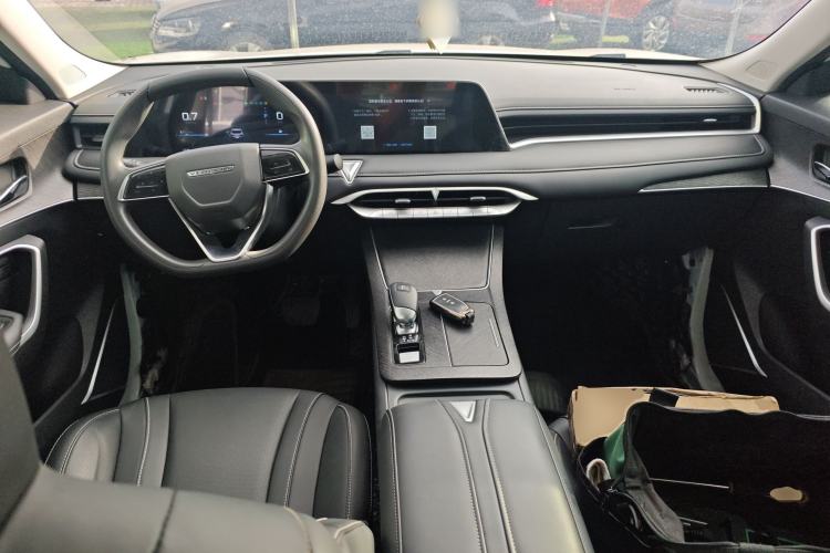 Used Venucia V 2021 260T Idol Edition
