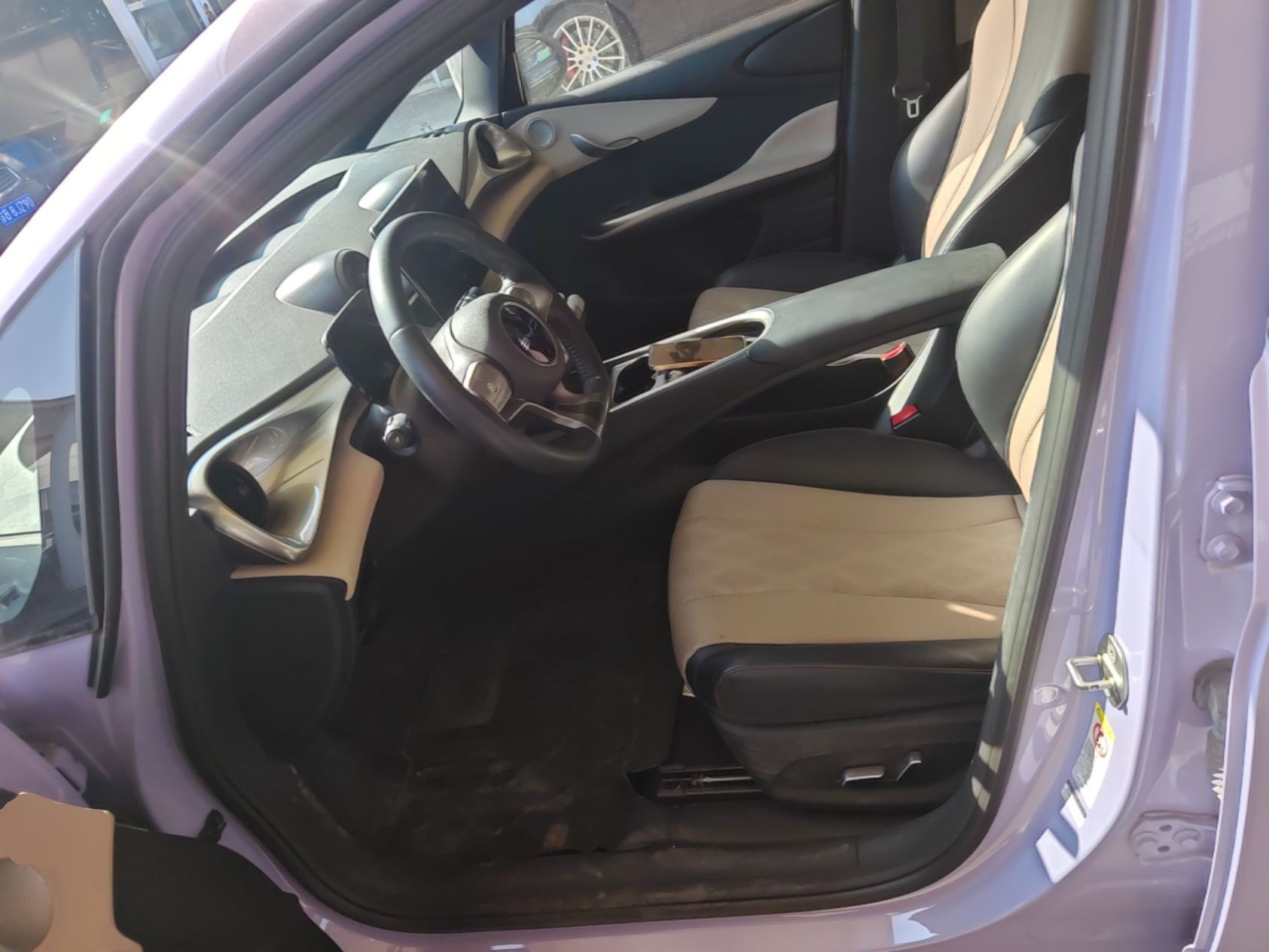 BYD Dolphin 2023 420 km Fashion Edition — снимка 17