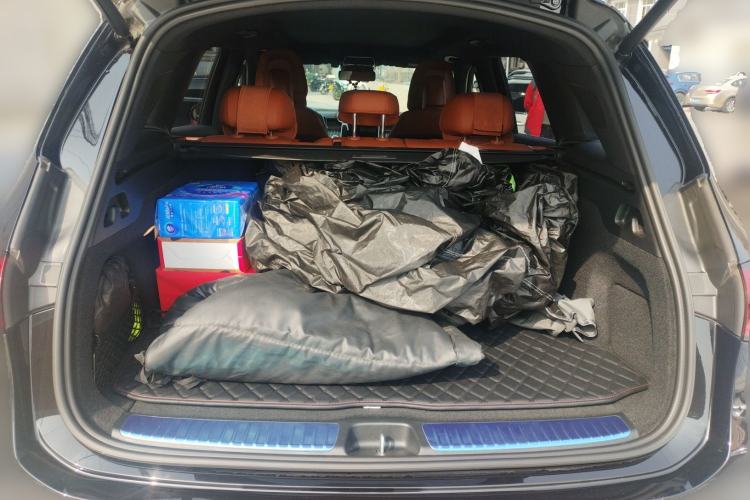 Used Mercedes-Benz GLC 2024 GLC 300 L 4MATIC Dynamic Edition 5-seater Trunk