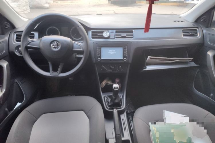 Used Skoda Rapid 2018 1.6L Manual Standard Edition