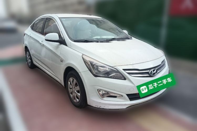 Used Hyundai Verna (older generation) 2014 1.4L Manual Smart GLS Trim
