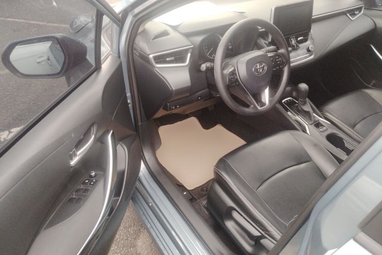 Used Toyota Corolla 2021 Dual-Motor 1.8L E-CVT Elite Edition Driver Seat