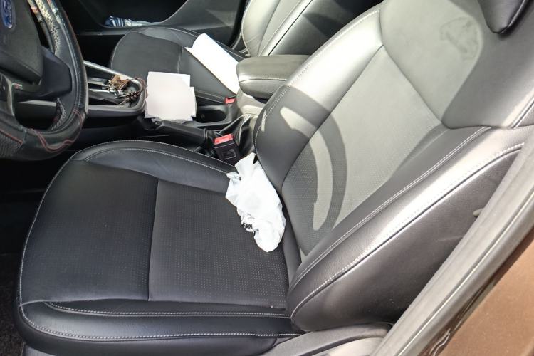 Used Ford Escort 2015 1.5L Automatic Fashion Model
