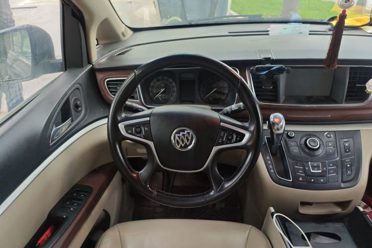 Used Buick GL8 2017 25S Luxury Version China V Standard
