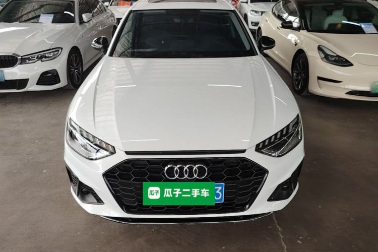 Used Audi A4L 2022 40 TFSI Luxury Dynamic Model

