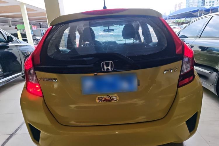 Used Honda Fit 2016 1.5L LX CVT Comfort Model
