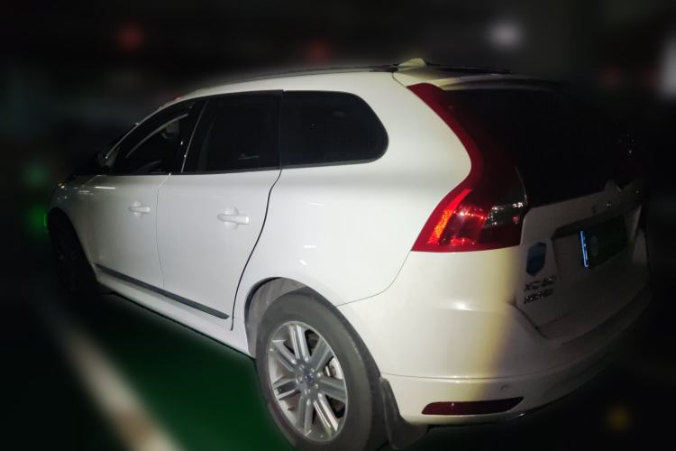 Used Volvo XC60 2015 T5 AWD Zhiyuan Edition
