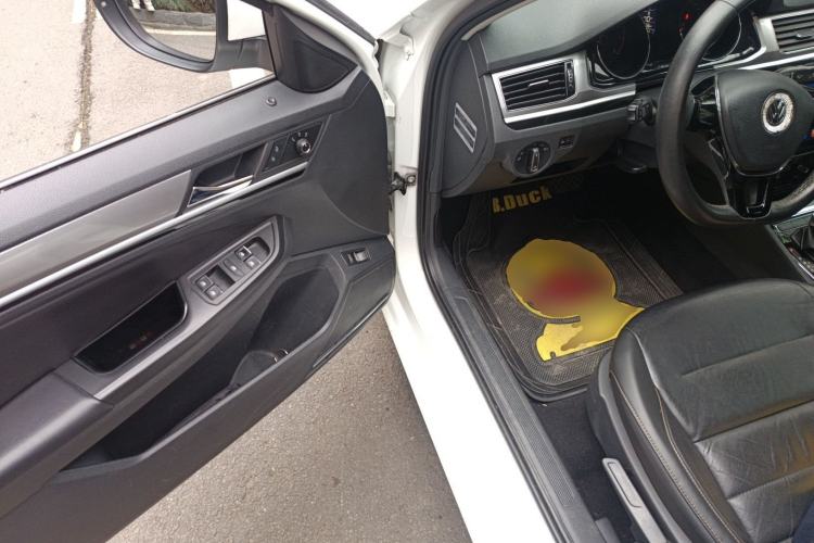 Used Volkswagen Bora 2016 1.6L Automatic Comfort Model