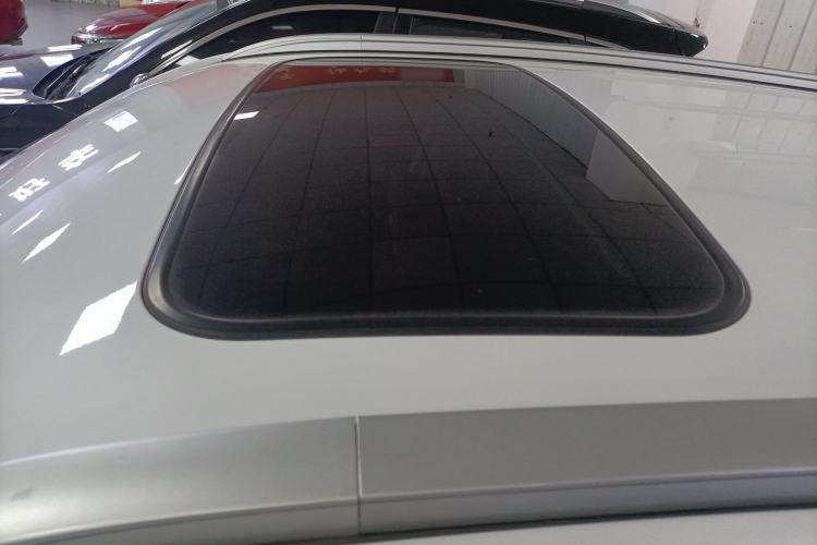 Used CHANGAN CS75 2017 Shangkui Edition 1.8T Automatic All-Wheel-Drive Elite Model Roof