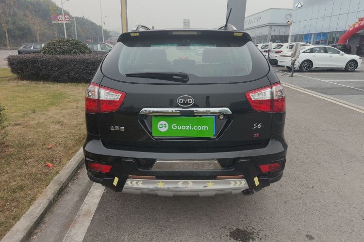 Used BYD S6 2014 1.5TI Manual Luxury 7-Seater