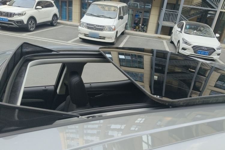 Used Buick Envision 2025 25T Entry-Grade Platinum Edition Roof