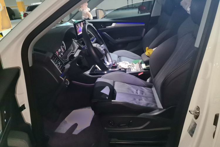 Used Audi Q5L 2022 40T Luxury Dynamic Model