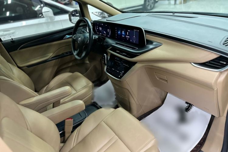 Used Buick GL8 2020 ES Land Cruiser 653T Luxury Edition