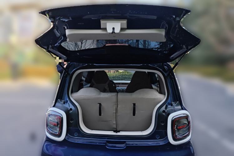 Used Bestune Pony 2026 222km Colorful Horse Trunk