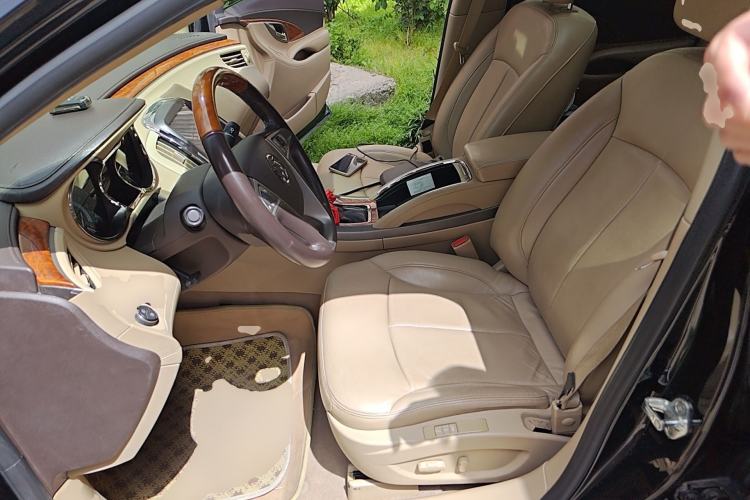 Used Buick LaCrosse 2012 2.4L SIDI Luxury Edition
