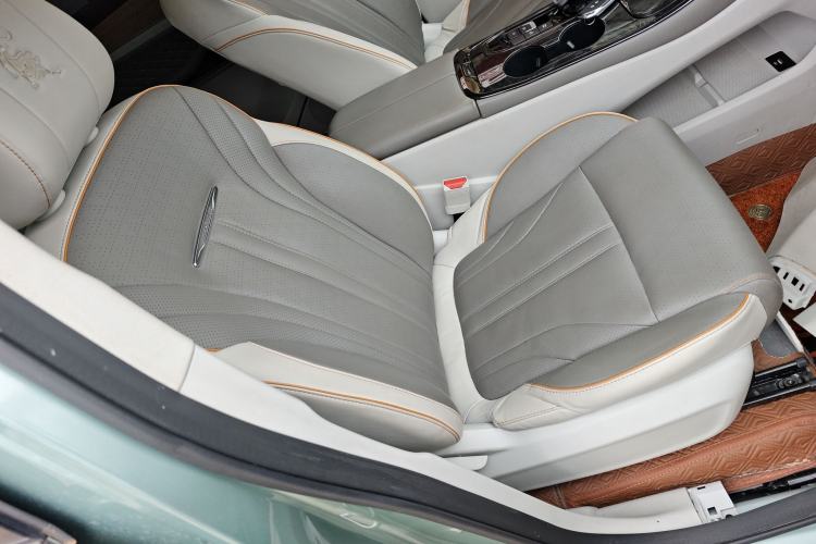 Used FORTHING Yacht 2022 1.5T DCT Yangfan Edition