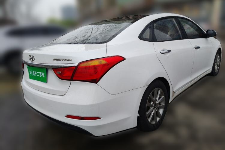 Used Hyundai Mistra 2014 1.8L Automatic Smart GLS
