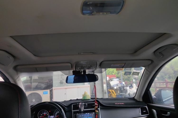 Used Haval H6 2014 Sport Version 1.5T Manual Two-Wheel Drive Elite Edition Headliner