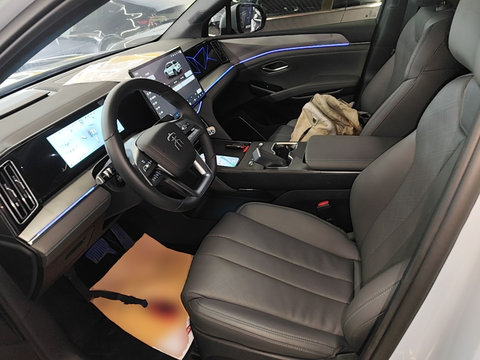 BYD Song L DM-i 2026 Model 200KM Superior Version — снимка 17