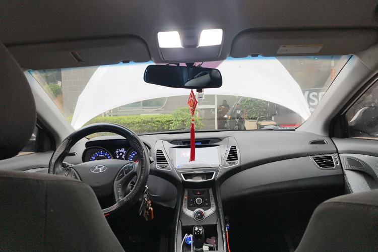 Used Hyundai Elantra (5th Generation / Langdong) 2016 1.6L Automatic Smart Version Headliner